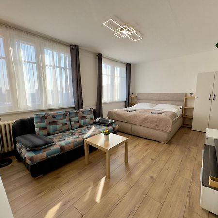 Smarty Choice Flat With Deluxe Kitchen Appartement Praag Buitenkant foto